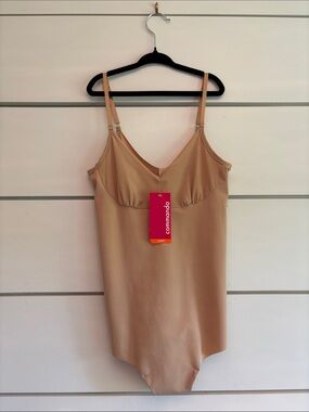 NWT Commando Classic Control Bodysuit
